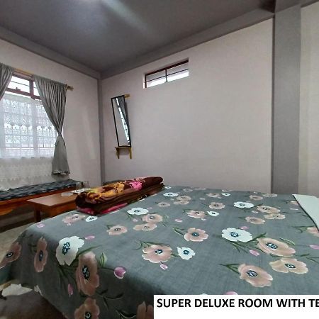 Odyssey'S Pateng Homestay, Czerapuńdżi Zewnętrze zdjęcie